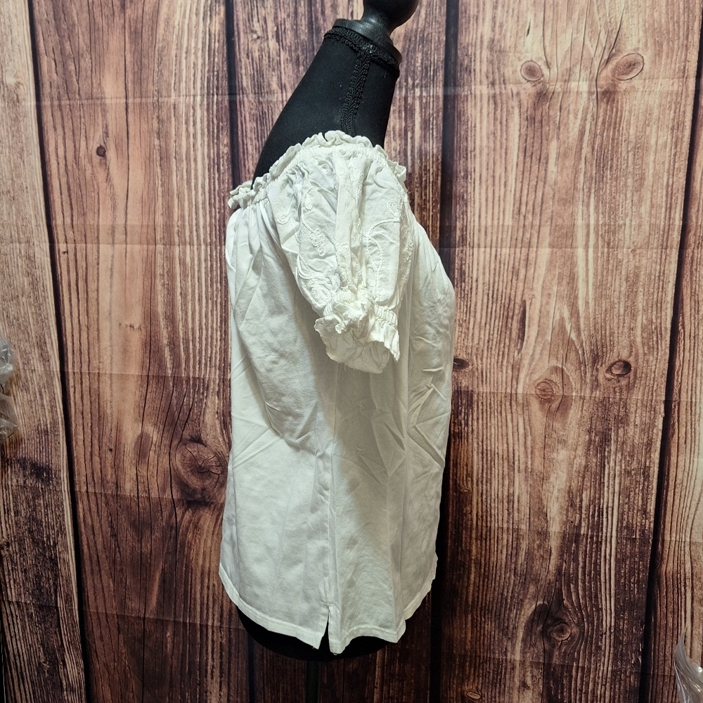 One September Embroided Puff Sleeves Cottage Core Blouse Womens Size Small! - Picture 2 of 7